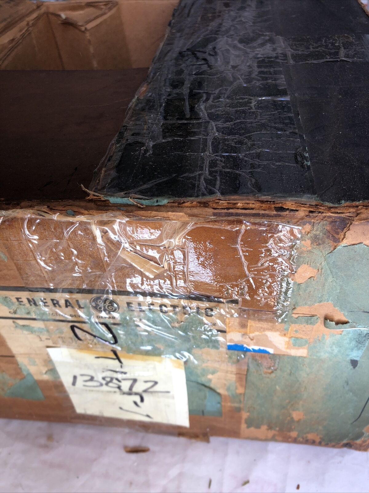 General Electric Tjk636f000 Circuit Breaker 300Amp 3-Pole 600Vac Tjk636300,Fa