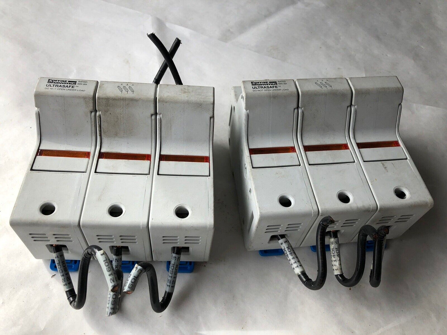 Ferraz Shawmut Us6j3i M211381 Ultrasafe Plc Controller,Fl