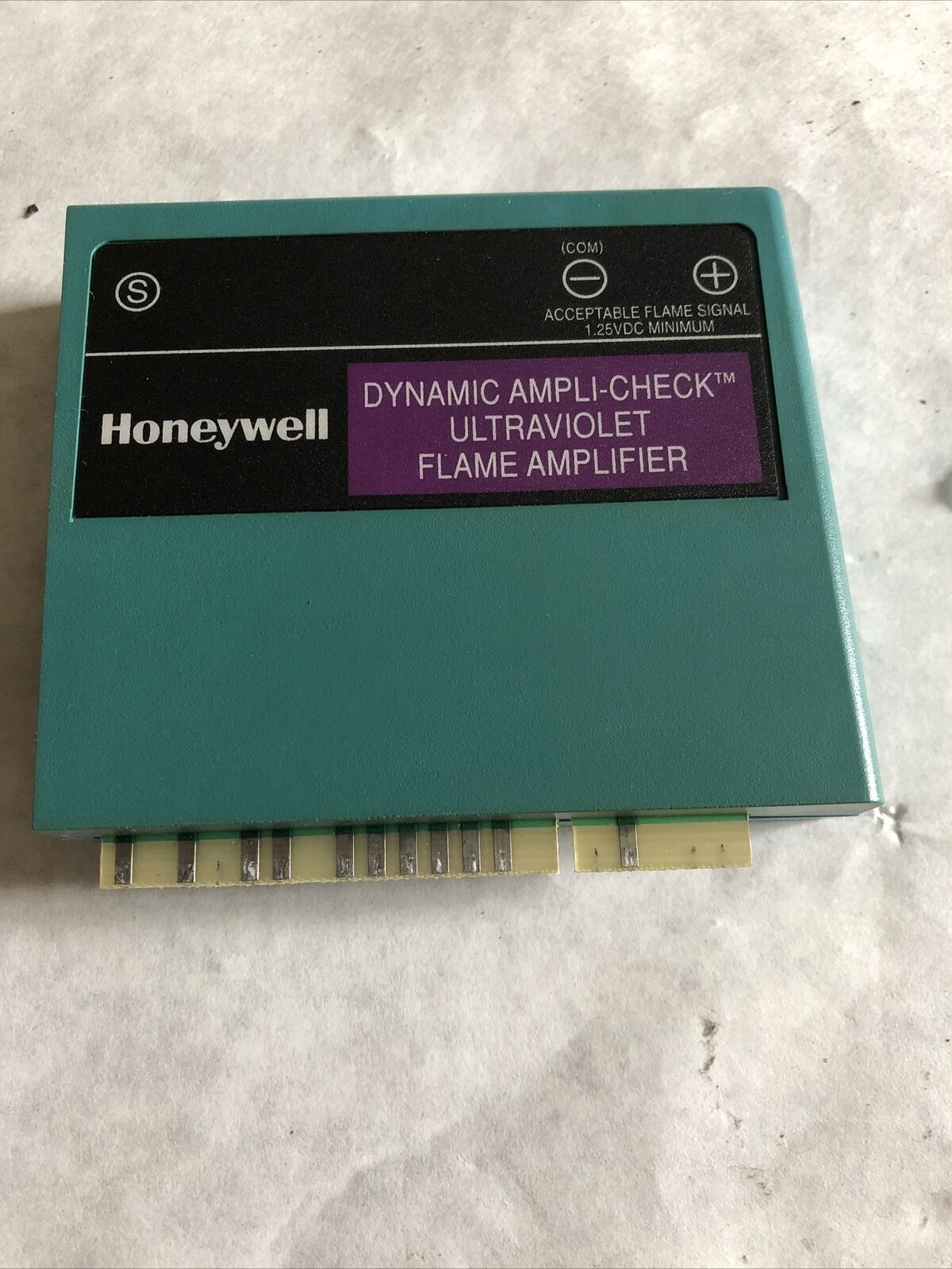 Honeywell R7849 B 1013 Ultraviolet Flame Amplifier R7849b1013,Eg