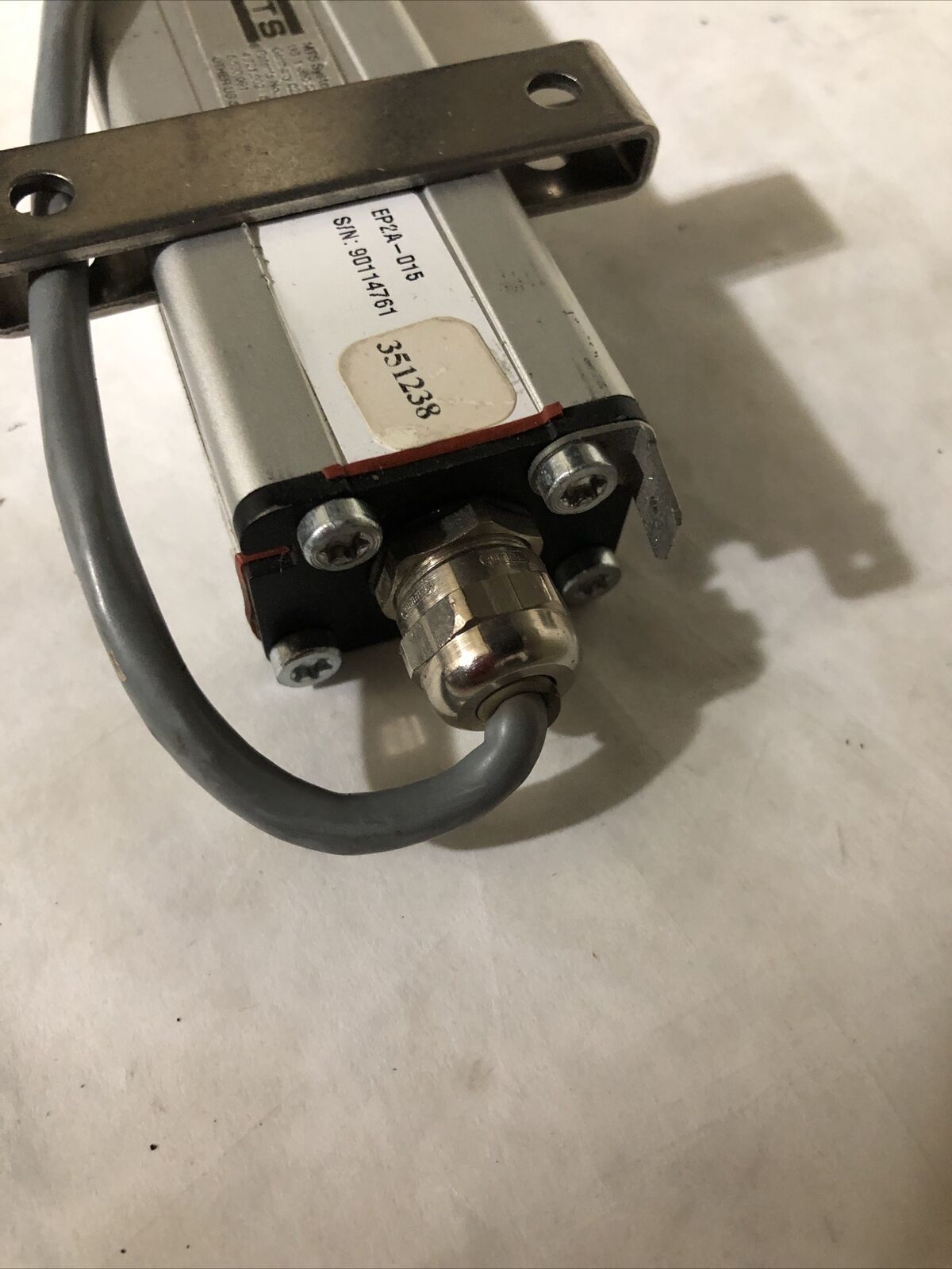 Mts Ep2a-015 Temposonic Linear Displacement Analog Output Transducer,Fi