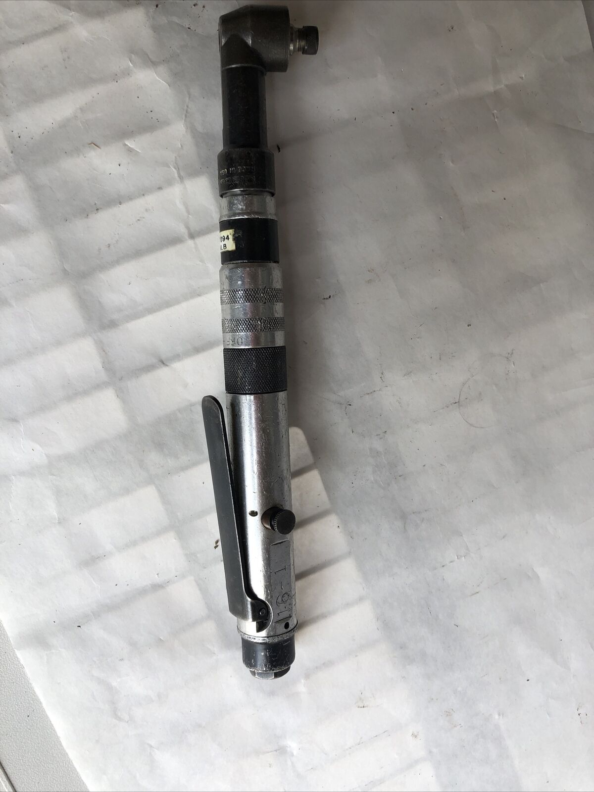 Cleco Right Angle Pneumatic Nutrunner 1/4" Drive 44Rnal7ra8,Nm1094 Vrc,Fd