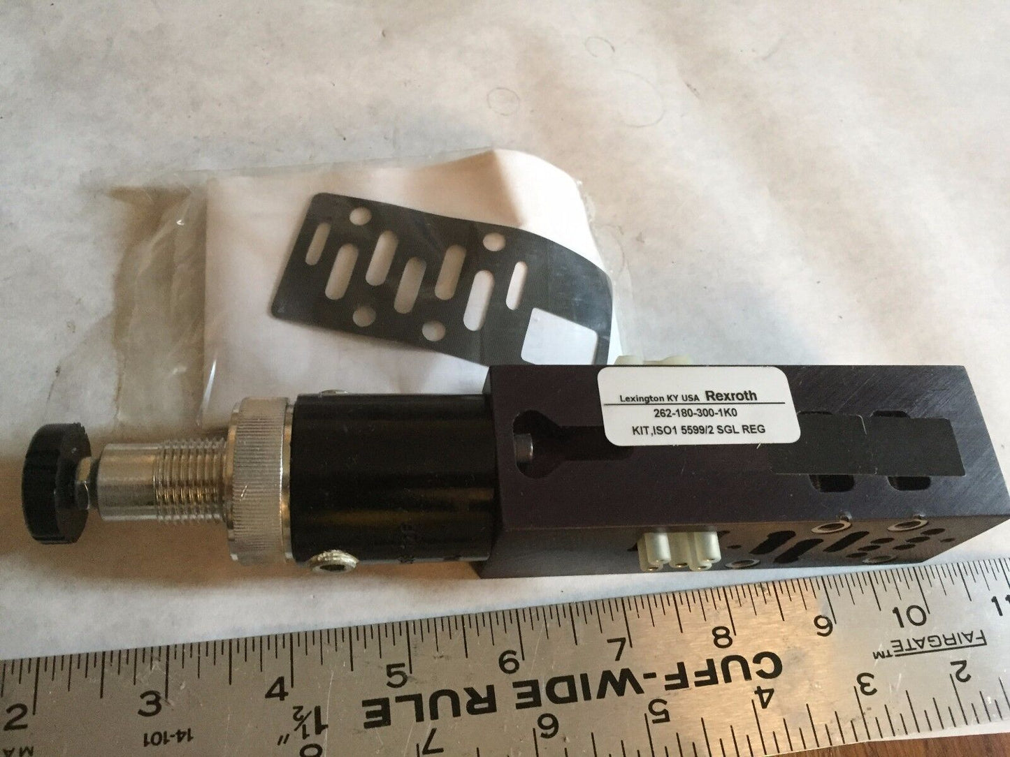 New Rexroth 262-280-400-1K0,Rexroth Kit,5599/2 Pneumatic Valve Manifold,An
