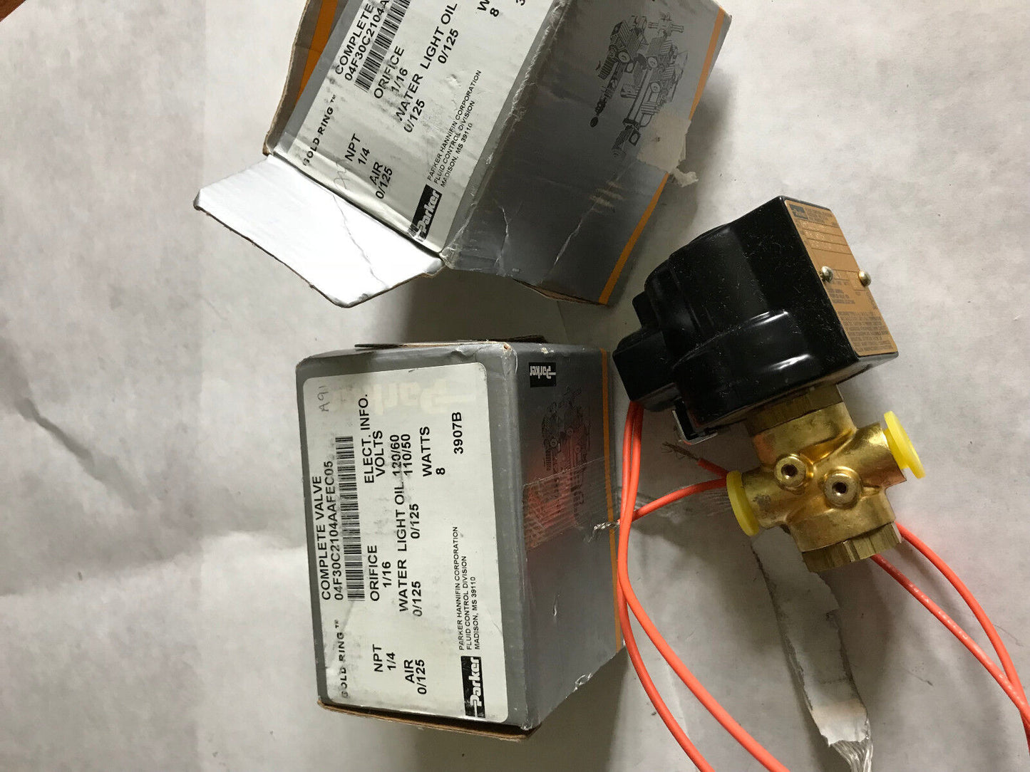 Lot 2 Parker 04F30c2104aafec05 Solenoid Valve Gold Ring,O4f30c2104aafec05,110V