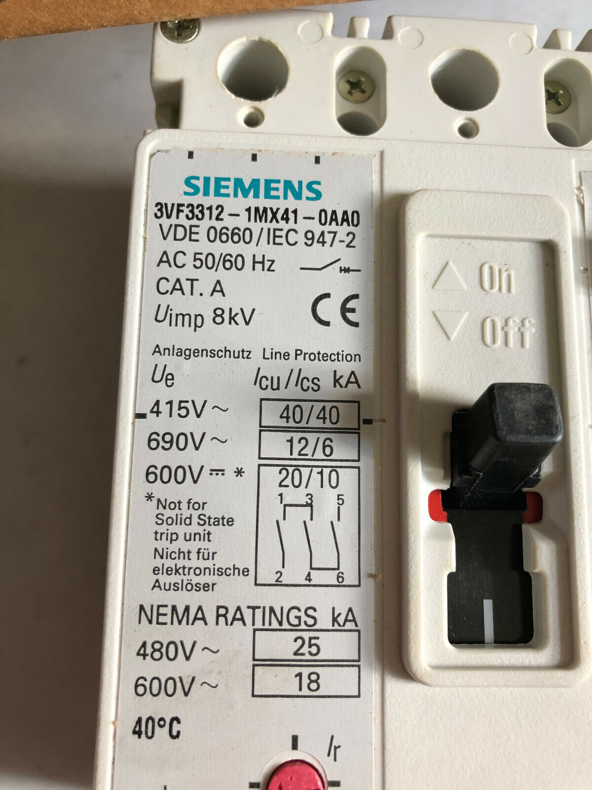 Siemens 3Vf3312-1Mx41-0Aa0,3Vf3 Circuit Breaker 4Pole 25Kv 480V Overvoltage,Cf