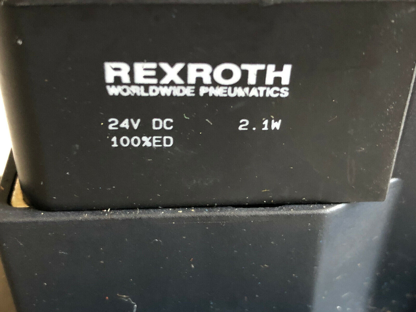 New Rexroth Gs-040042-00909 Ceram Pneumatic Valve,24Vdc,2.1W,100%Ed,150-Psi,Bg