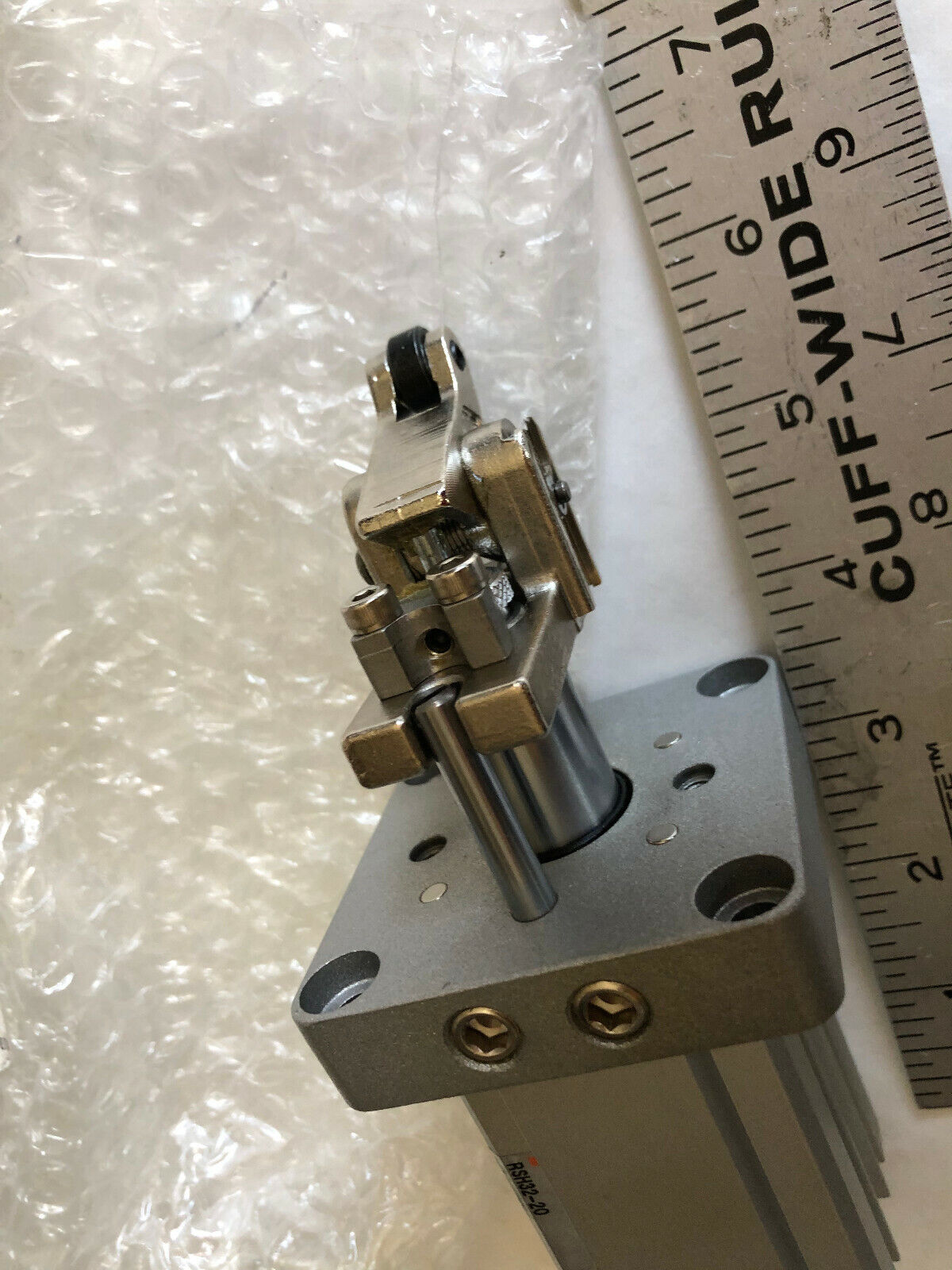 New Smc Rsh32-20-Dcj7299j Double Acting Pneumatic Clamp Cylinder,Df