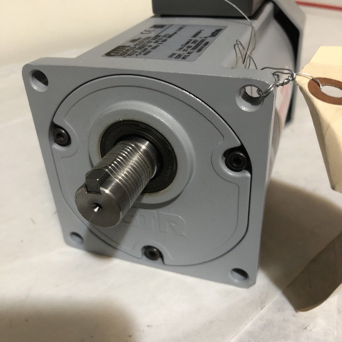 New Gtr Bgfm15-010Tg3a Induction Motor, 3-Phase, 1/10 Hp, Ratio 10:1, 460 V,Bo
