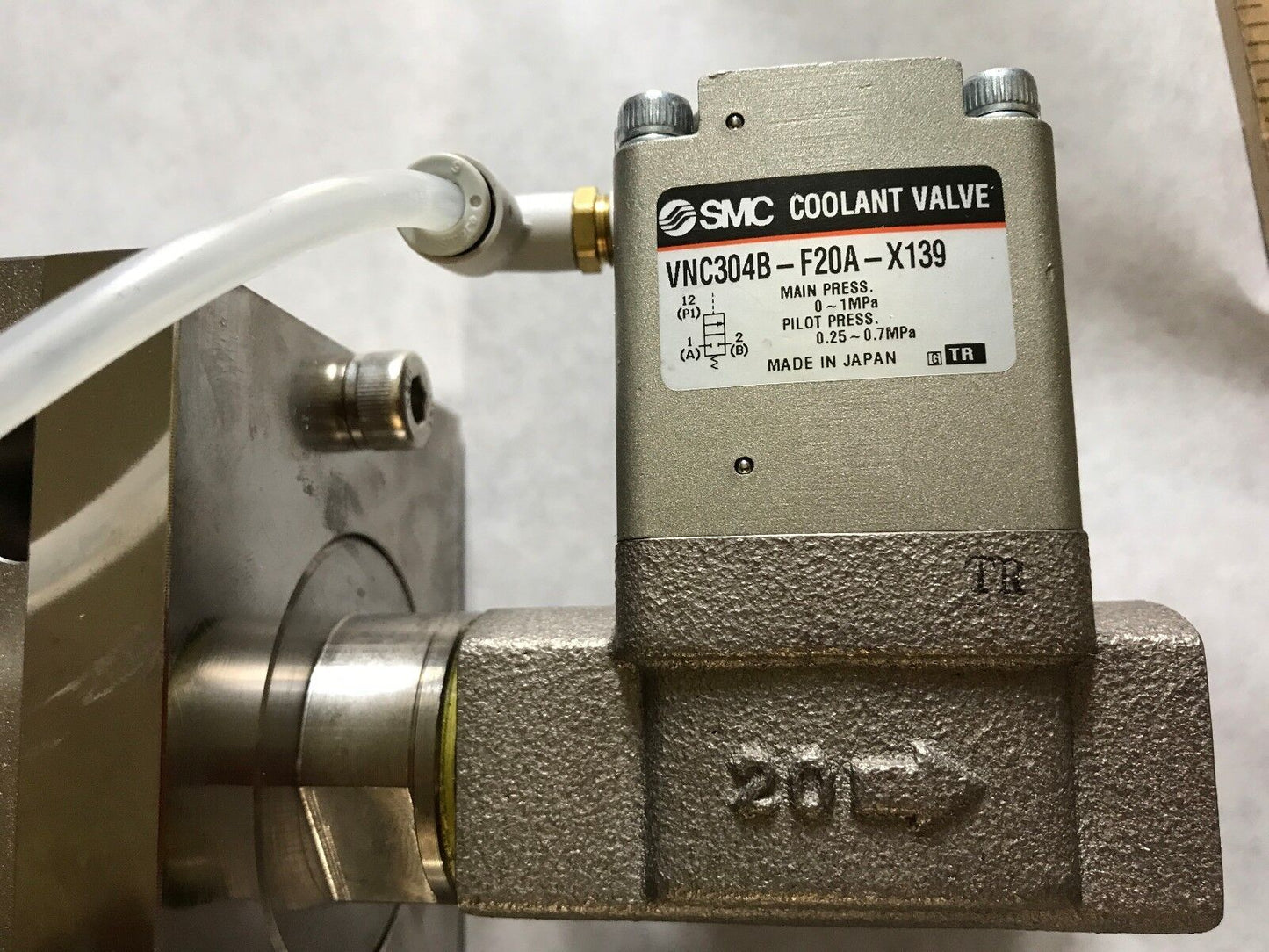 New Smc Dxt519bf-5Dz-4-Da#1 Coolant Valve Vnc304b-F20a-X139,Vnc604b-F40a-X139,To