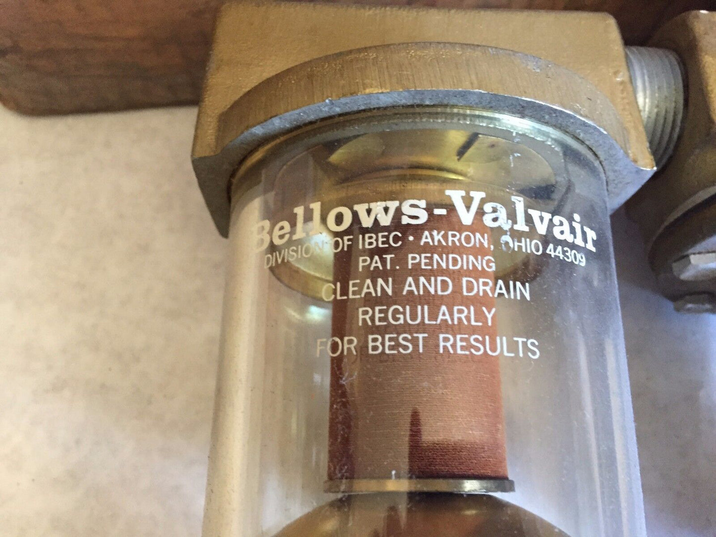 New Bellows-Valvair 1" Npt Lubri-Air Control Unit Regulator Oil Water Air,Ct