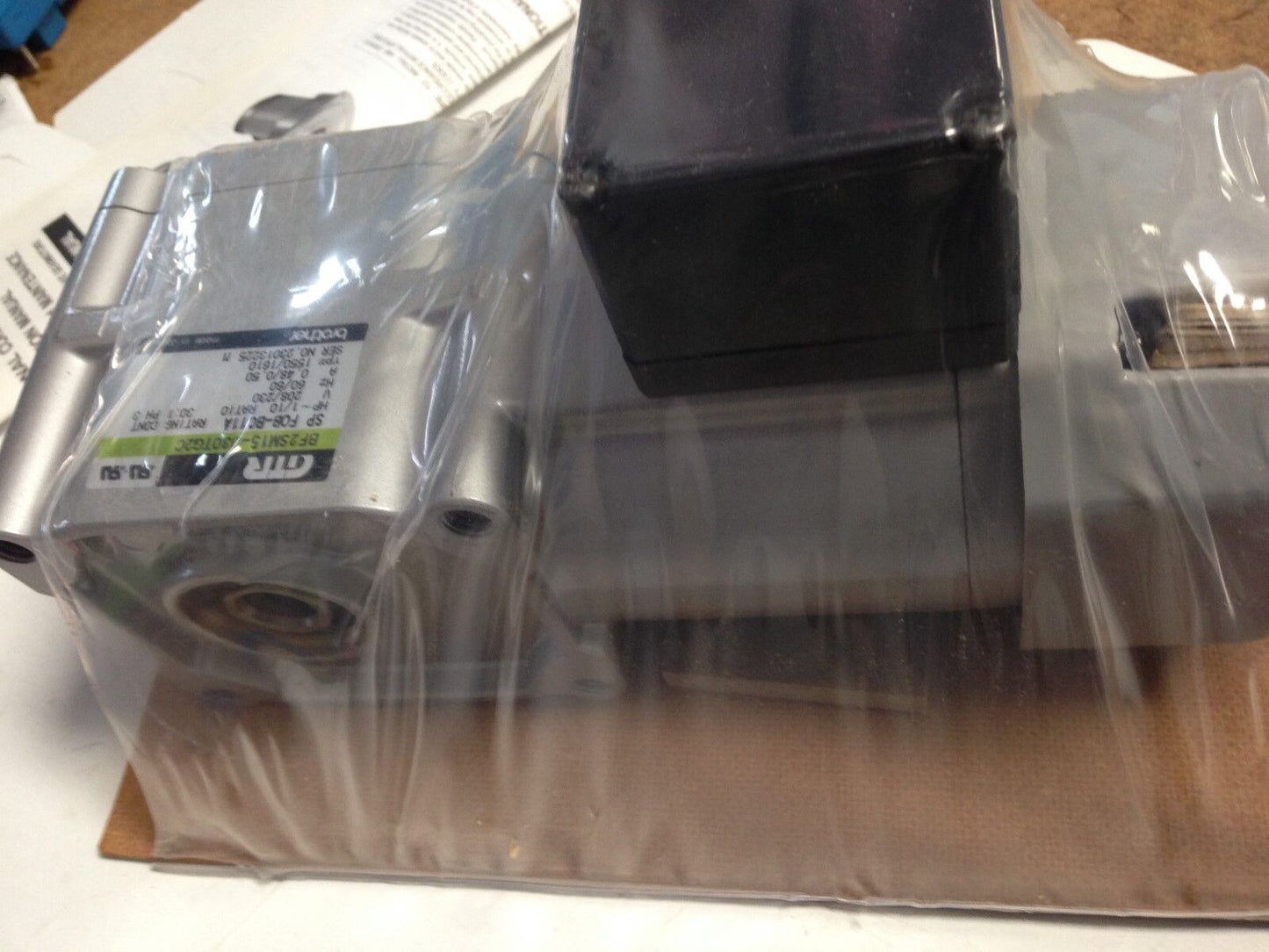New Sp Fob-B011a Gtr Brother Bf2sm15-030Tg2c Gearmotor New 1/10Hp 3Ph,Fa,Ey