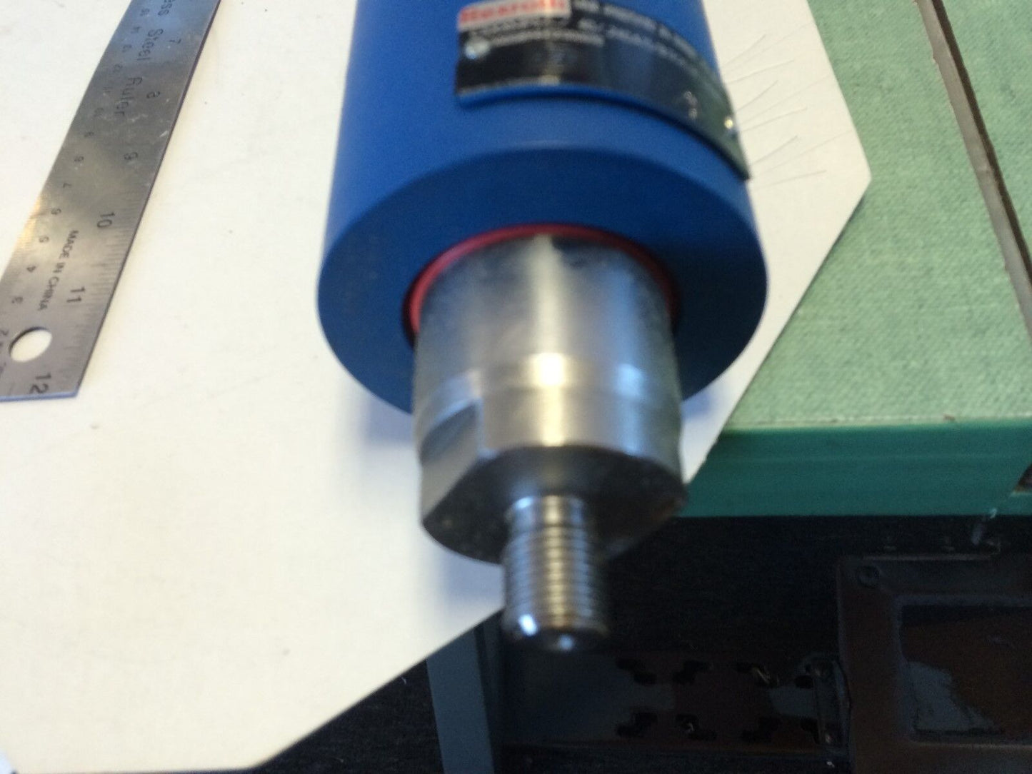 New Rexroth R900759192 Hydraulic Cylinder,Csxxmp5/ /40/240A11/B1xxux D3303,Bn