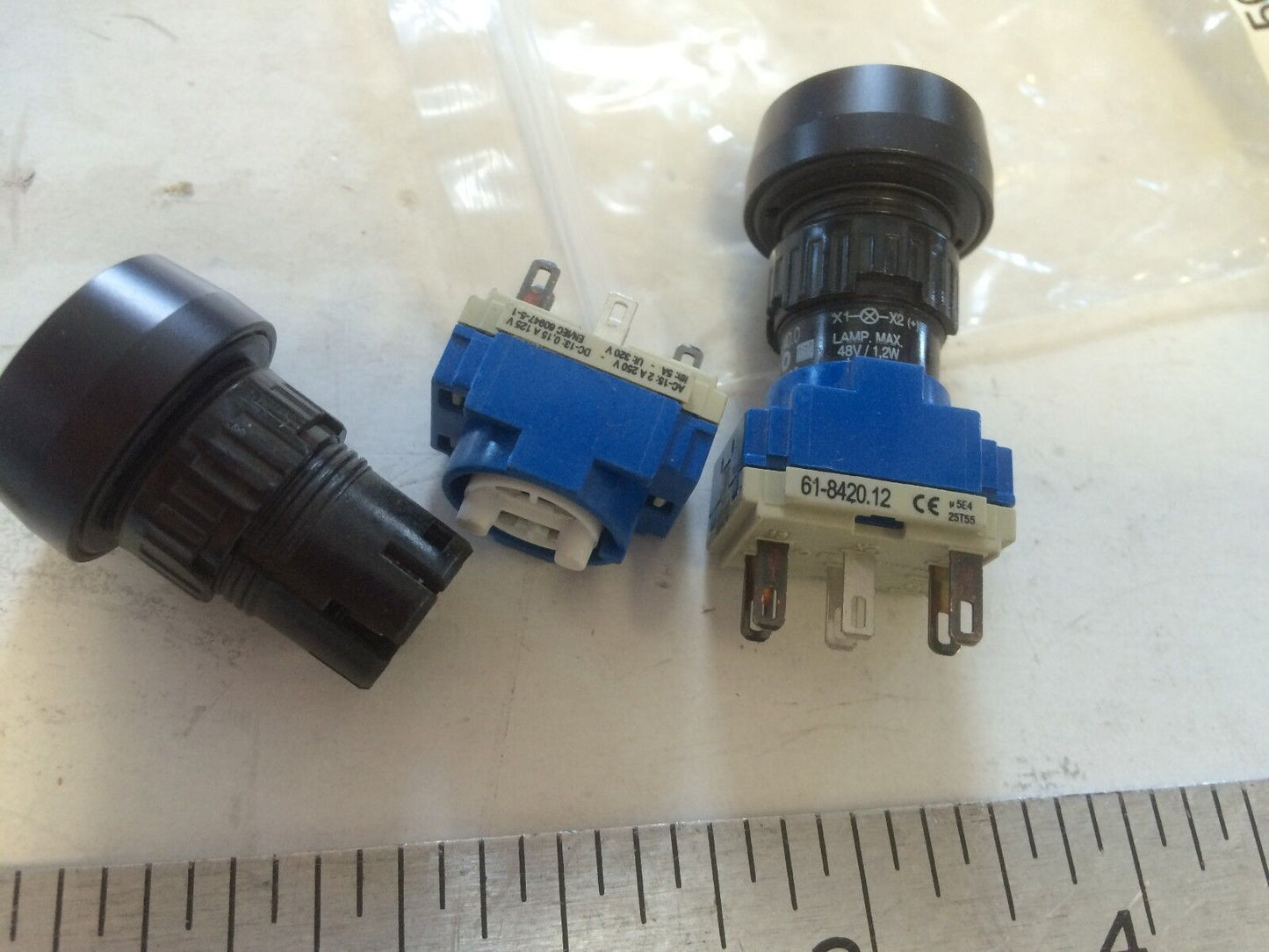 New Lot 2 Eao 61-1240.0, 61-8420.12, Pushbutton Switch Green,Ed