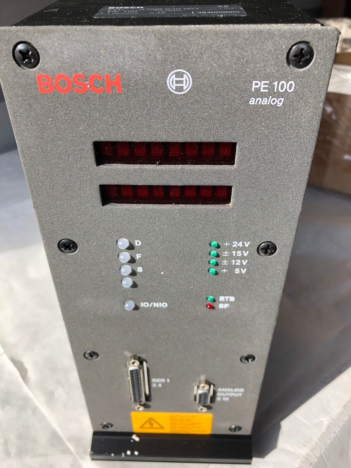 New Bosch 0 608 830 093,Pe 100 Analog Controller,110/220Vac,50/60Hz,0.3A,Av