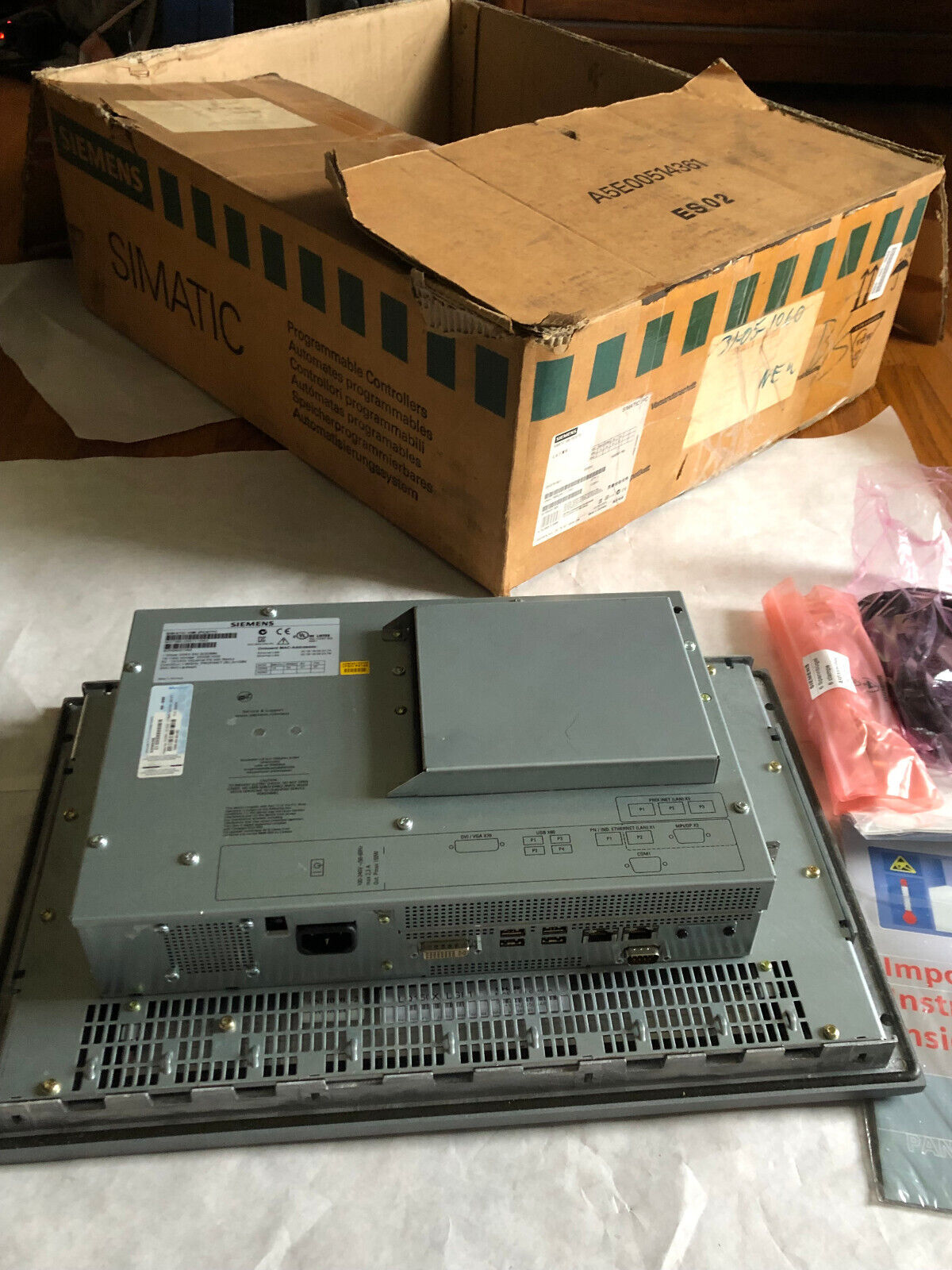 New Siemens 6Av7885-2Ak11-1Da3 Simatic Hmi Industrial Computer,Hmi Ipc577c,Ak