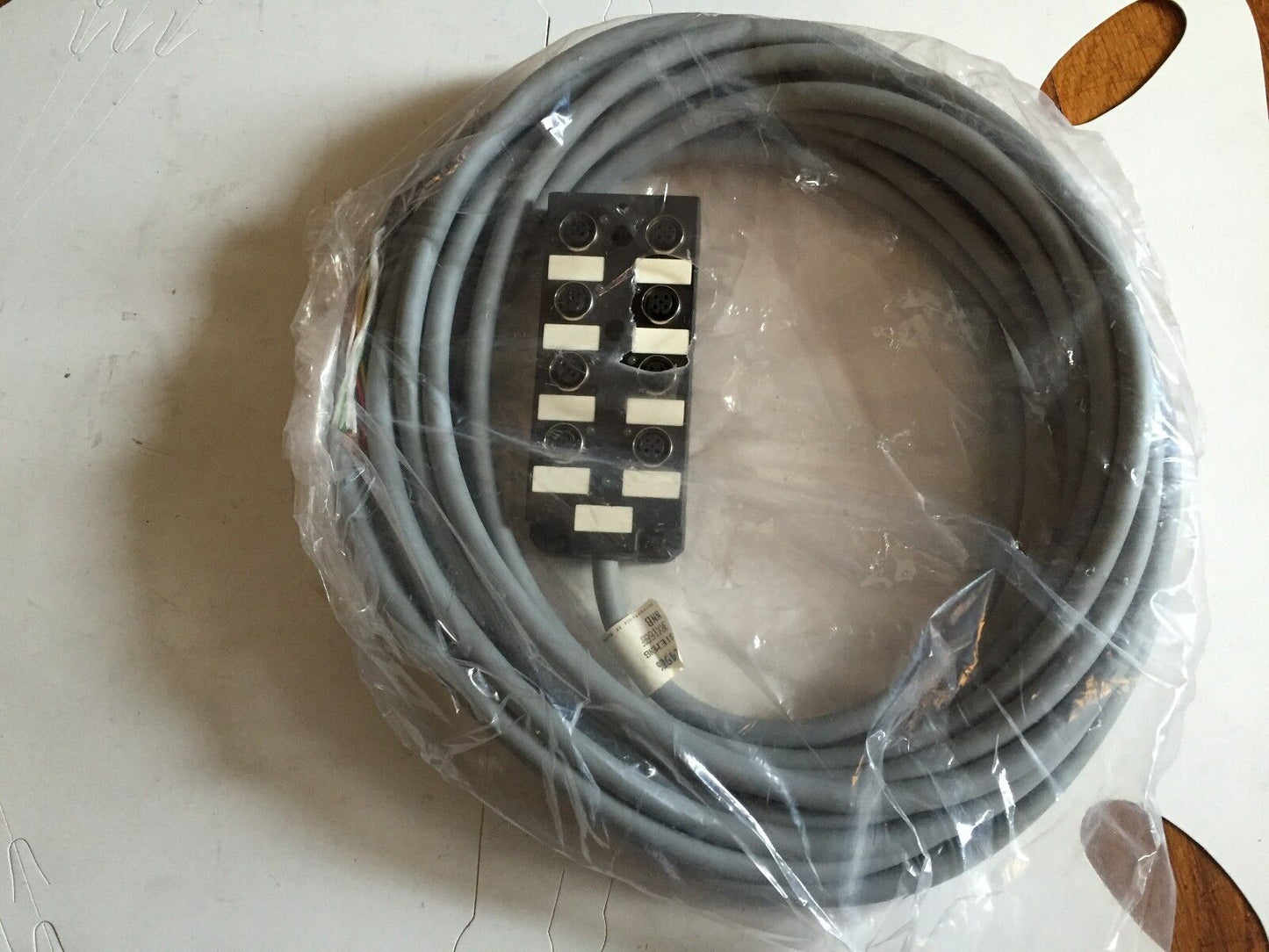 New Siemens 3Rx1 660-8F Distribution Unit 8Fold 10M Cable,Bc