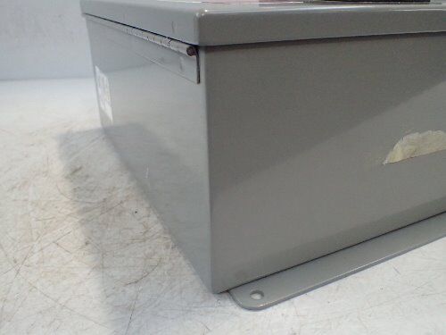 New Sick 405608 Bar Code Scanner Control Box,Chry-04,7027744,12290008,115Vac,Bu