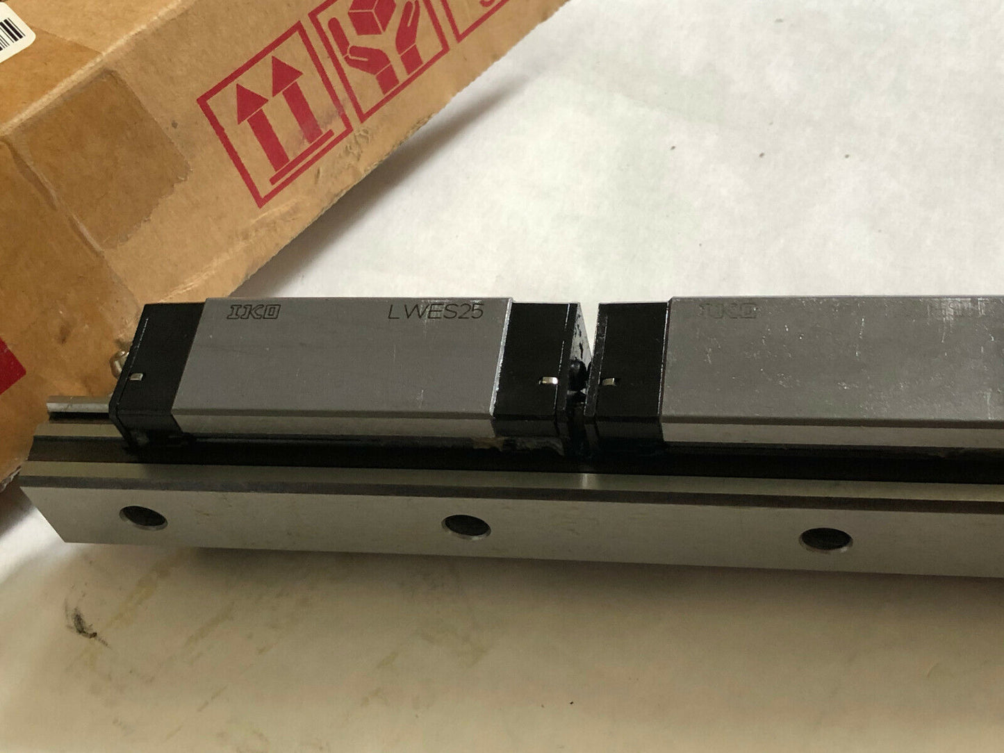 New Iko Lwes 25G2r220hs2 1,P S2 Linear Rail Bearing Blocks,Iko Lwes25,220Mm,Ap