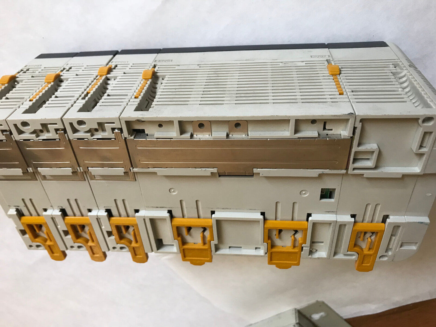 Omron Cqm1,Cqm1-Cpu21-E,Cqm1-Oc221,Pa203 Plc System Cqm1-Pa203,Oc221,Id212,Ab
