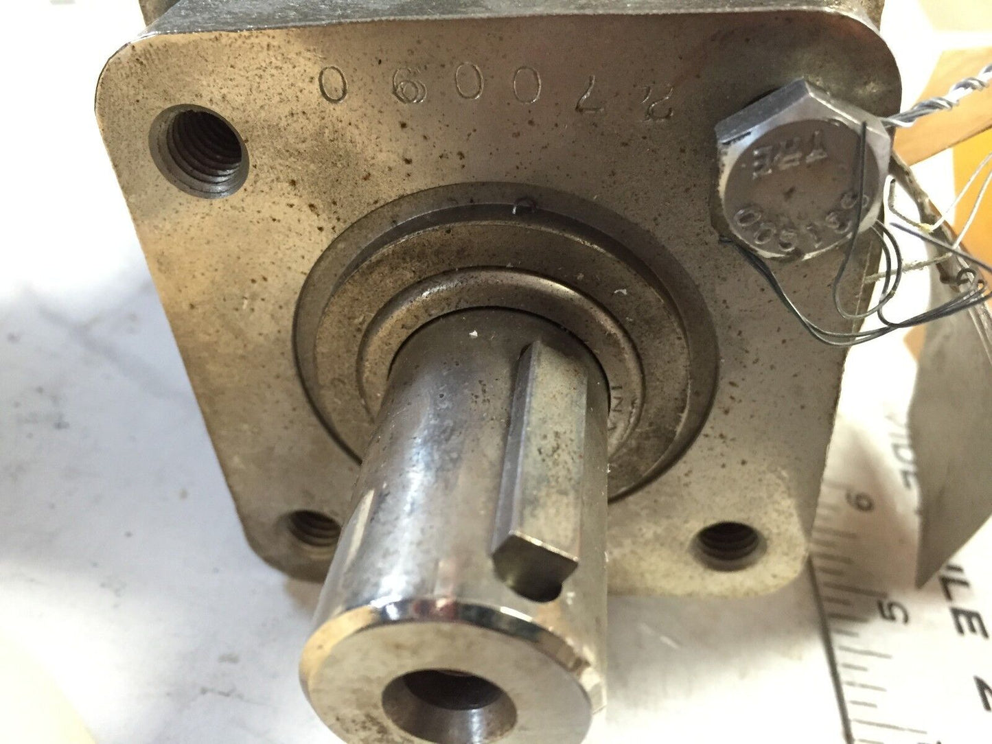 White Rgo13999,276090,276090/131/0Zaaaa,Rg013999,At1,8130,At2 Hydraulic Motor,Cl