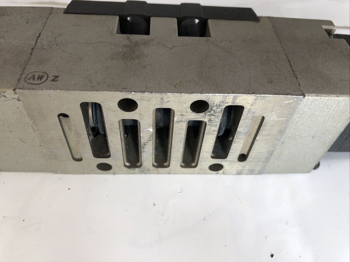 Smc Vp7-8-Fjg-D Pneumatic Solenoid Valve, 24 Vdc Dc24v,Fl