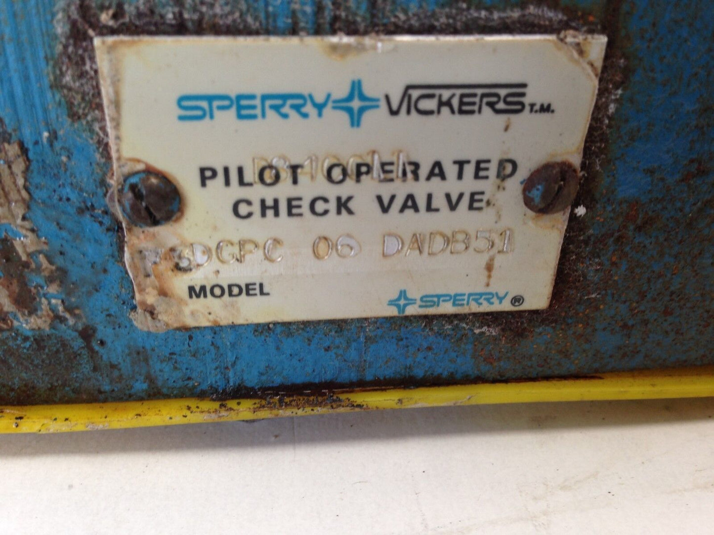Sperry Vickers D84ccll,F3dgpc 06 Dadb51 Hydraulic Pilot Operated Check Valve,Ah