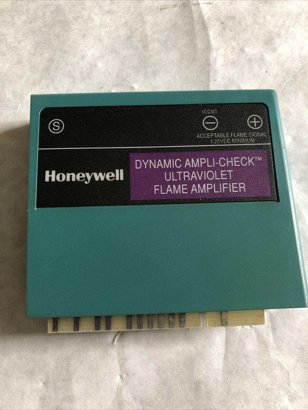 Honeywell R7849 B 1013 Ultraviolet Flame Amplifier R7849b1013,Eg