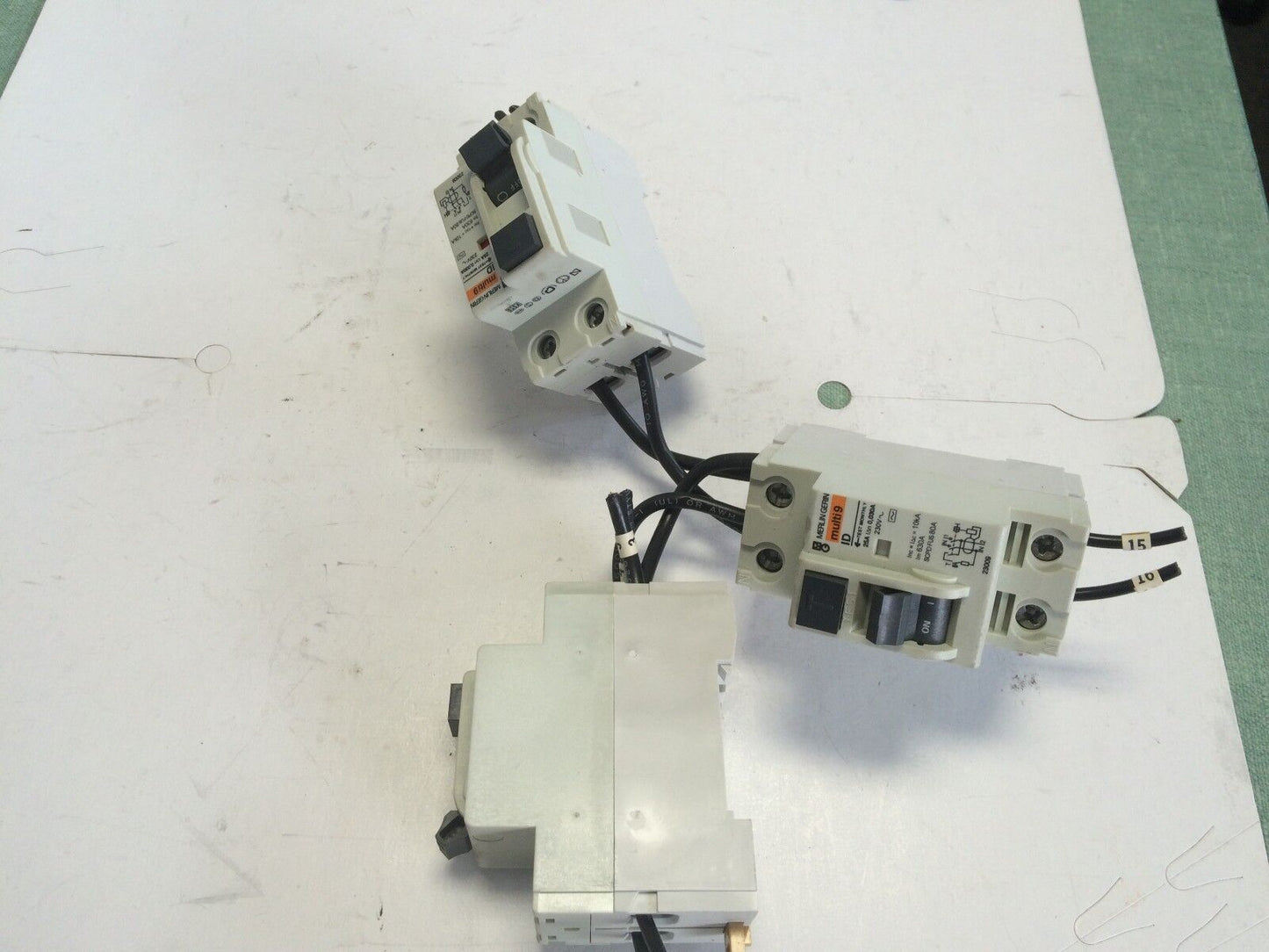 Lot 3 Merlin Green Multi 9 , 25A Circuit Breaker 23009 230V,Ba