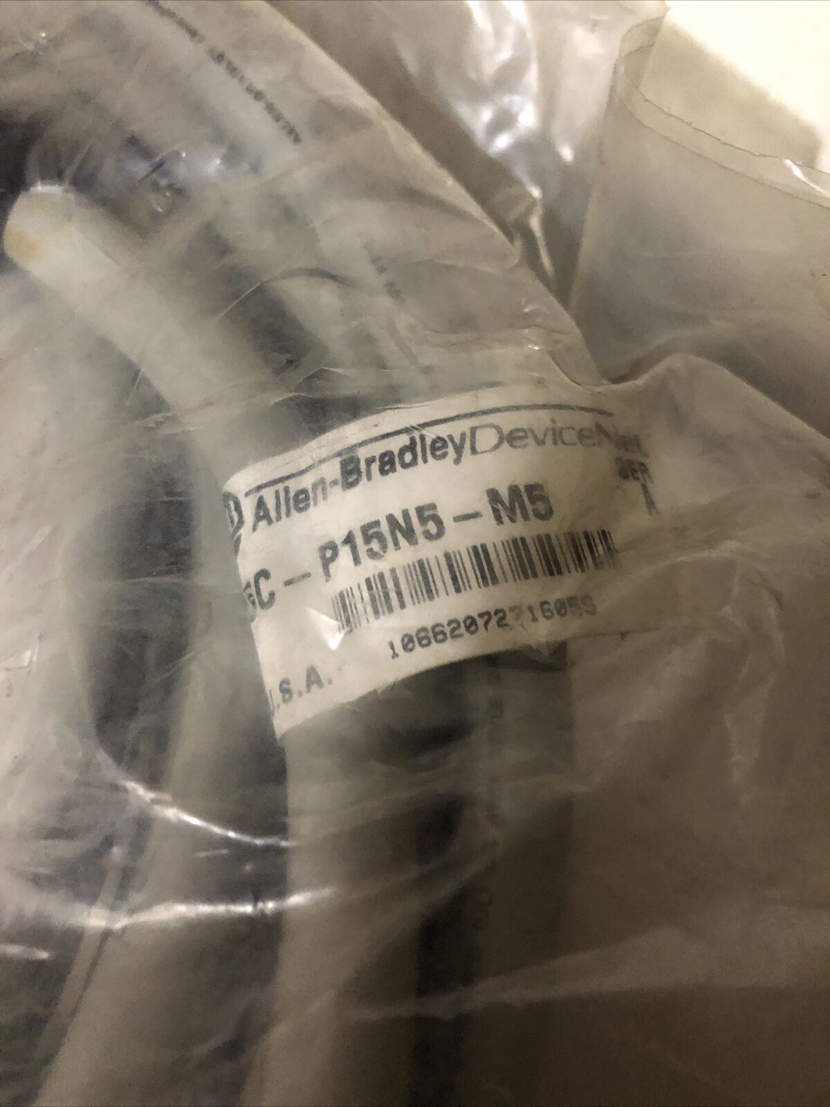 New Allen-Bradley Cable 1485C-P15n5-M5,Df