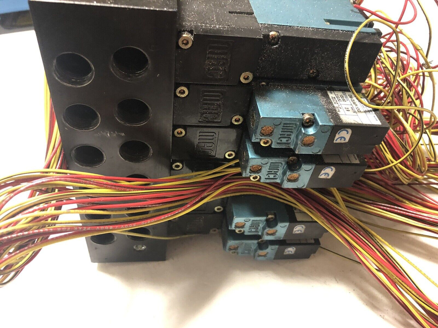 New Mac 92B-Bah-000-Dm-Djap-1Dg9 Pneumatic Valve Pr92b-Kaba-9,Dm-Djap-1Dg,Dl,Ey