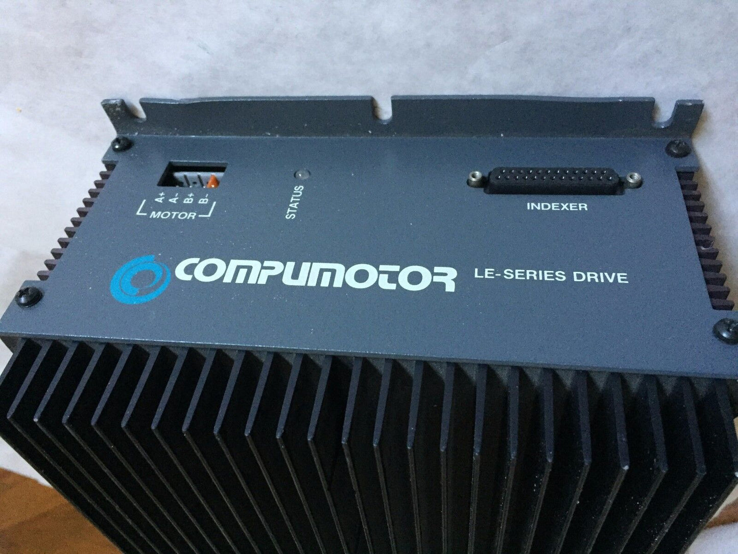 Compumotor Le57-40-R15,Code Y Servo Drive Low Emi Le Series Configurable,Bx