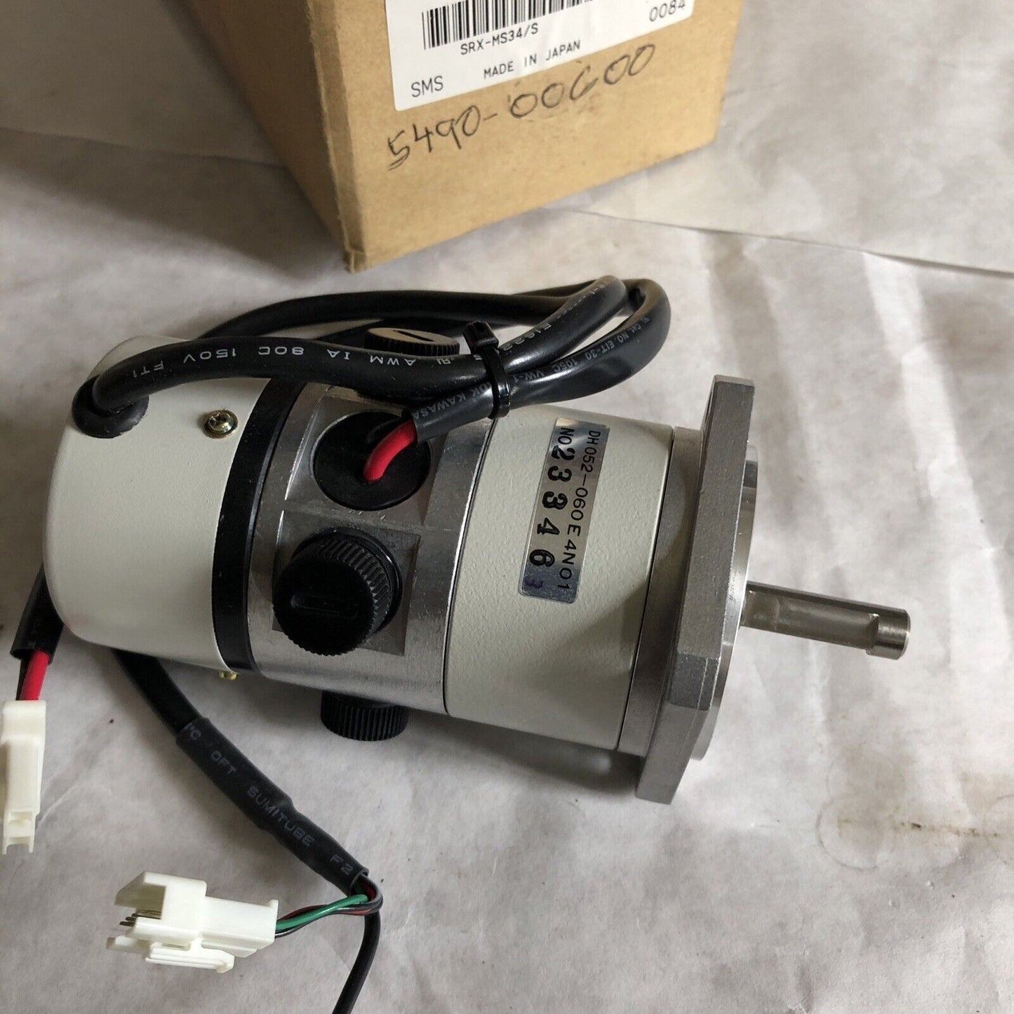 New Qualtity Import Dh052-060E4n01, Srx-Ms34/S Dc Servo Motor,Bd