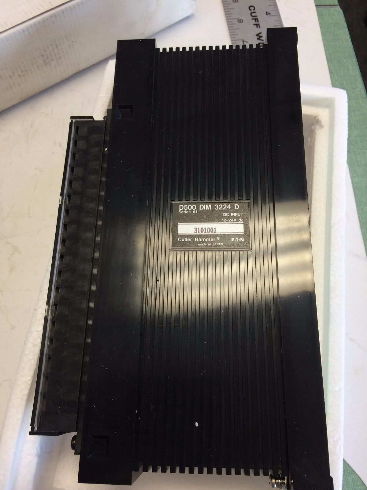 New Cutler Hammer D500 Dim 3224 D,Dc Input 12-24V, 32Pt 24V D500-Dim-3224D,Eg