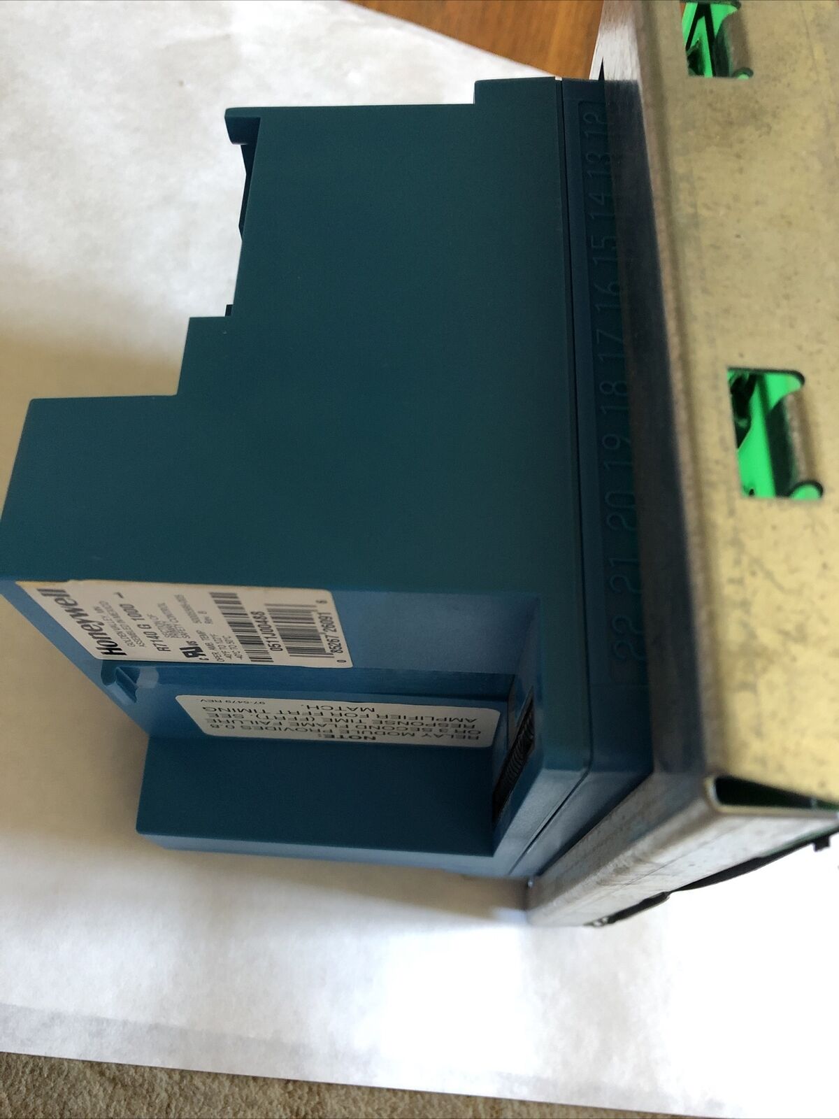 New Honeywell R7140g 1000,R7140g1000 Burner Control,Ew,Ec