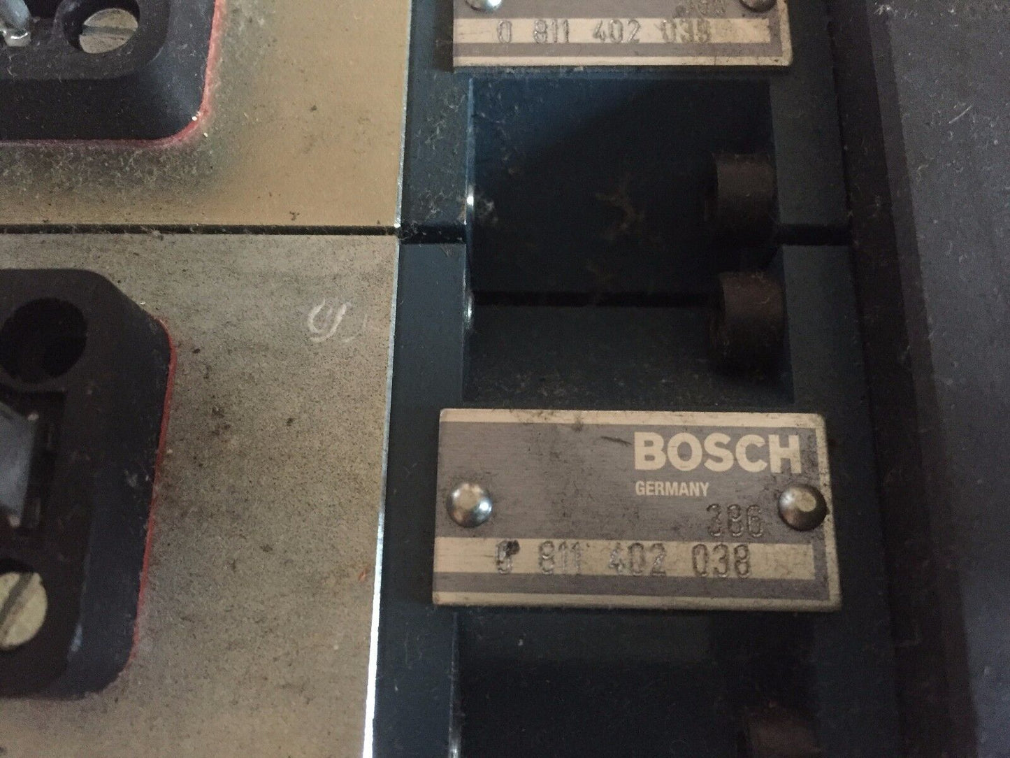Bosch 386 0 811 402 456 Pressure Relief Valve,F-500420,Bosch 0 811 402 038,An