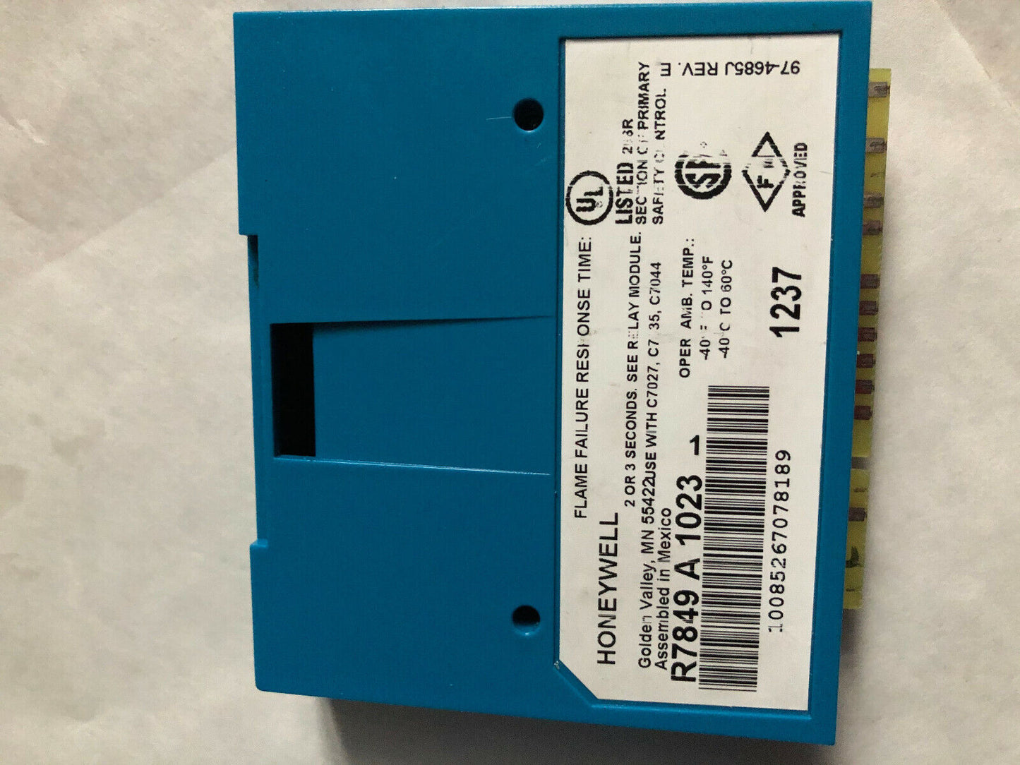 Cleaver Brooks 833-2718 Rm7800l1079,833-2730,833-2725,R7849a 1023 Ultraviolet,Tl