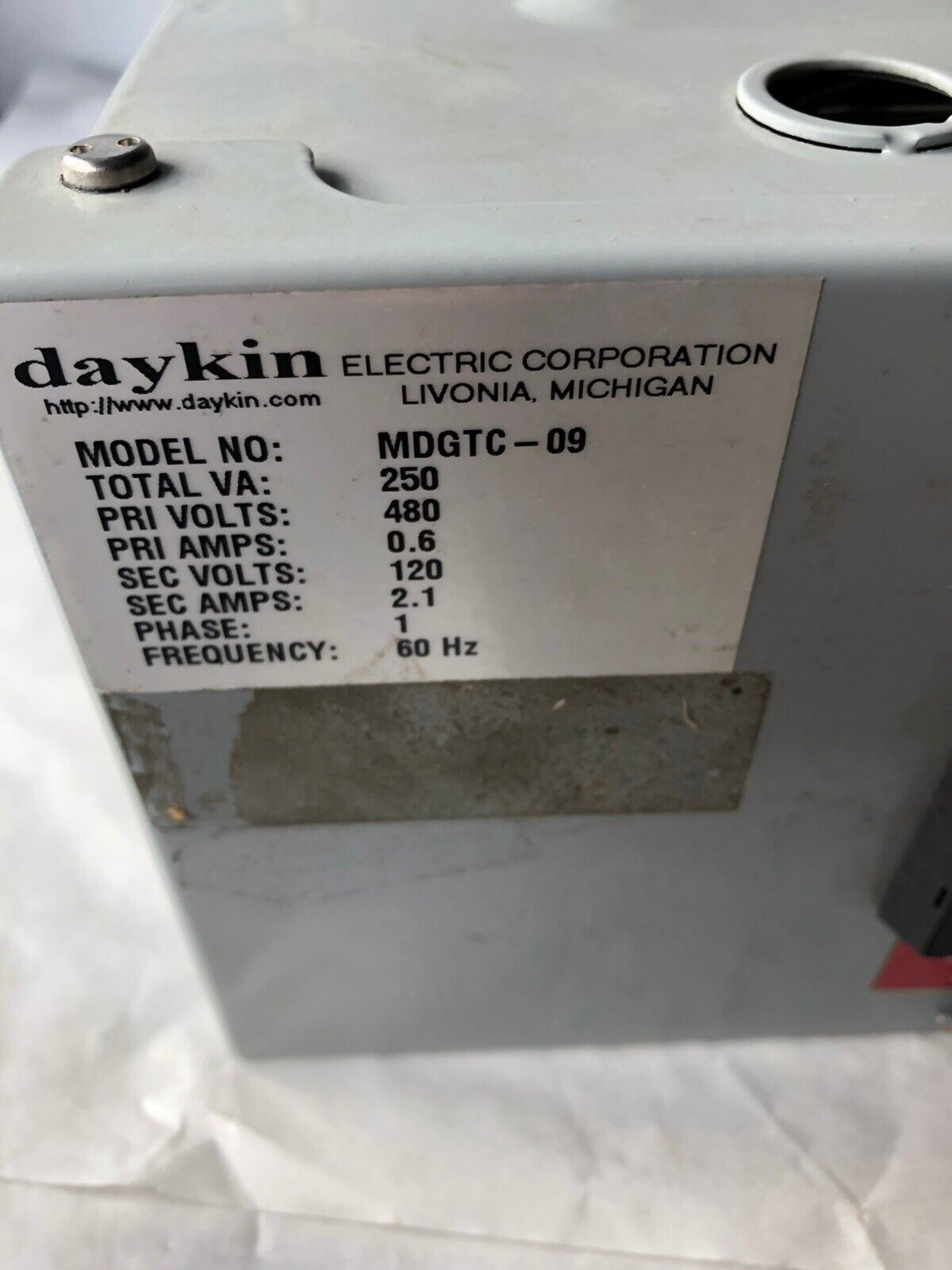 Mdgtc-09 Daykin Transformer 0.6Amp 250Va 480Vac 1 Phase 2.1 Amps,Av
