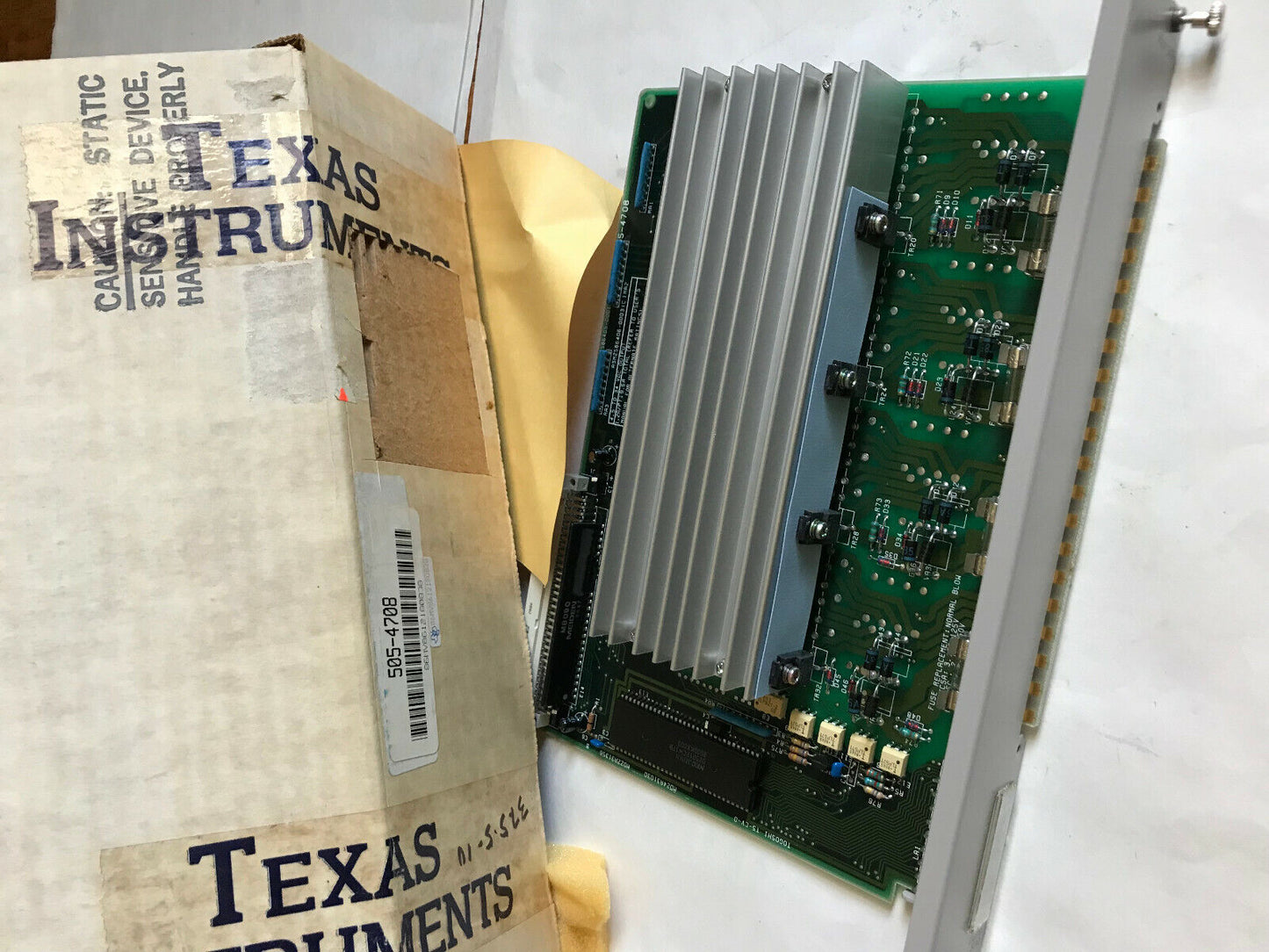 New Texas 505-4708 Siemens,Xc5c-6422 Output 4.5-34Vdc 2.0A 8 Point 2/Common,Aj