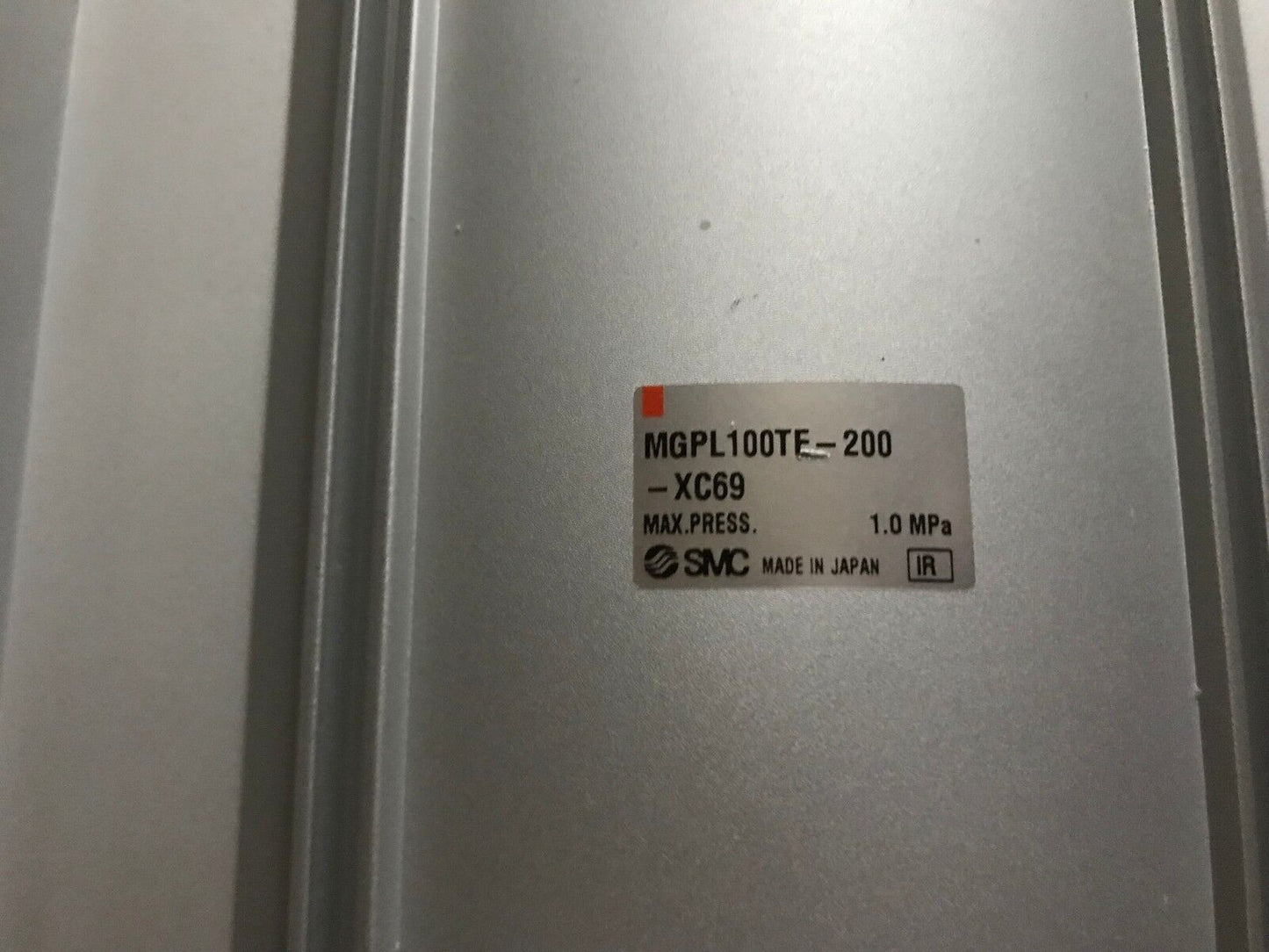 Smc Mgpl100tf-200-Xc69,Smc Mgpl100te200 Pneumatic Guided Cylinder,Mgpl100tf,Aq