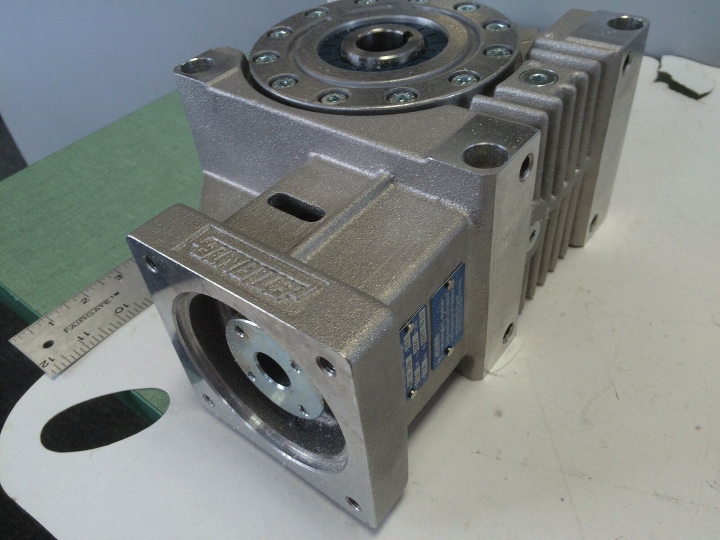 New Atlanta 58-44-339 Worm Gear Reducer,19Mm & 28Mm Bore Diameters,68 44 339,Bs