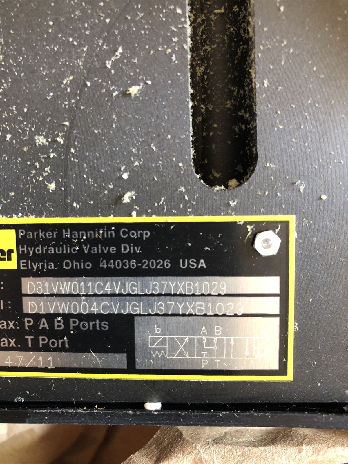 Parker D1vw004cvjgl J37yxb1029 Hydraulic Directional Control Valve,D31vw011c4,Br