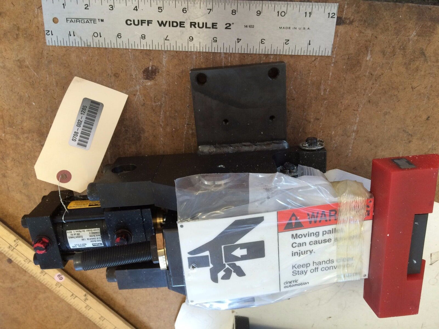 New Parker 02.00 D2anus13a 1.000 Pneumatic Pallet Stop,Series 2An,Ao