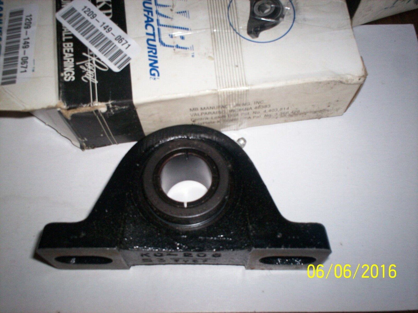 New Mb Mfg Fxp-206/7 Lange Mount Pillow Block Bearing Kc45 1 3/16 1-3/16"