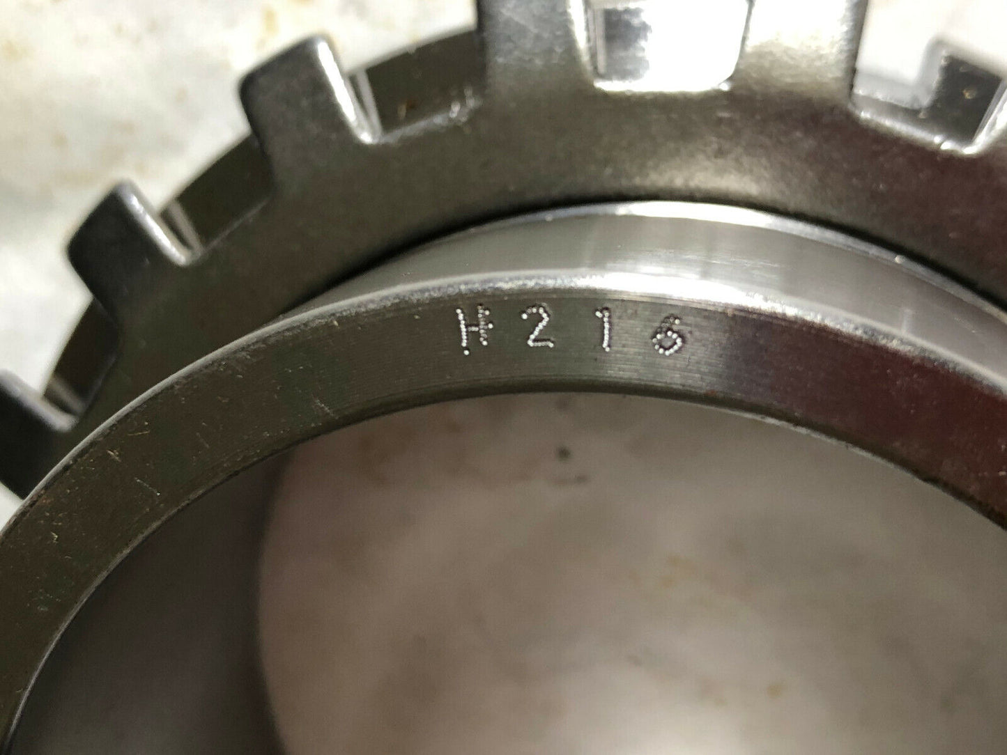 New Snr Km16 F85 A , Snr H216 A Sleeve Bearing,Bi