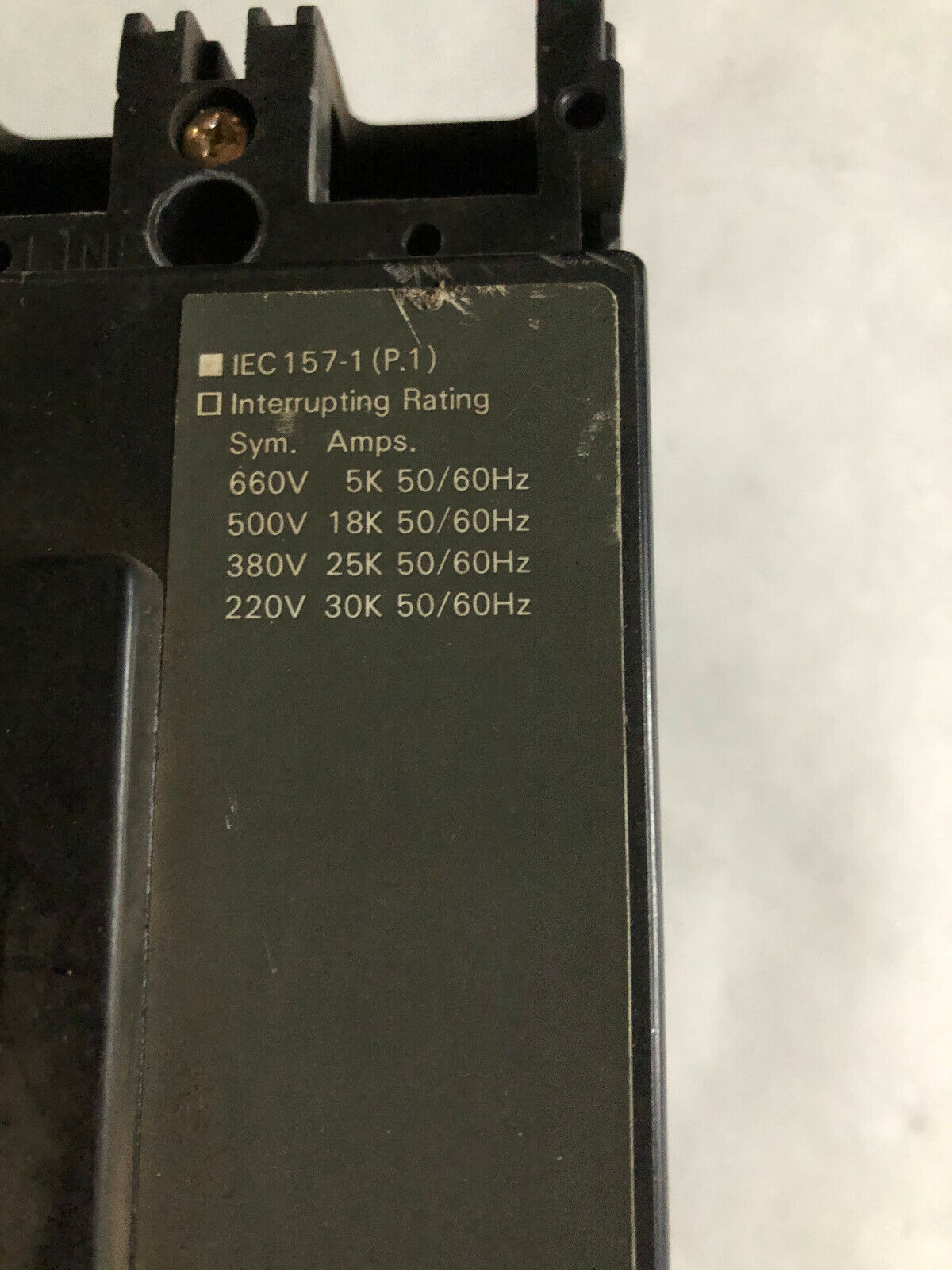 Fuji Electric Bu-Esb Circuit Breaker, Bu-Esb3040, 40 Amp, 600V Ac, 3 P,Di