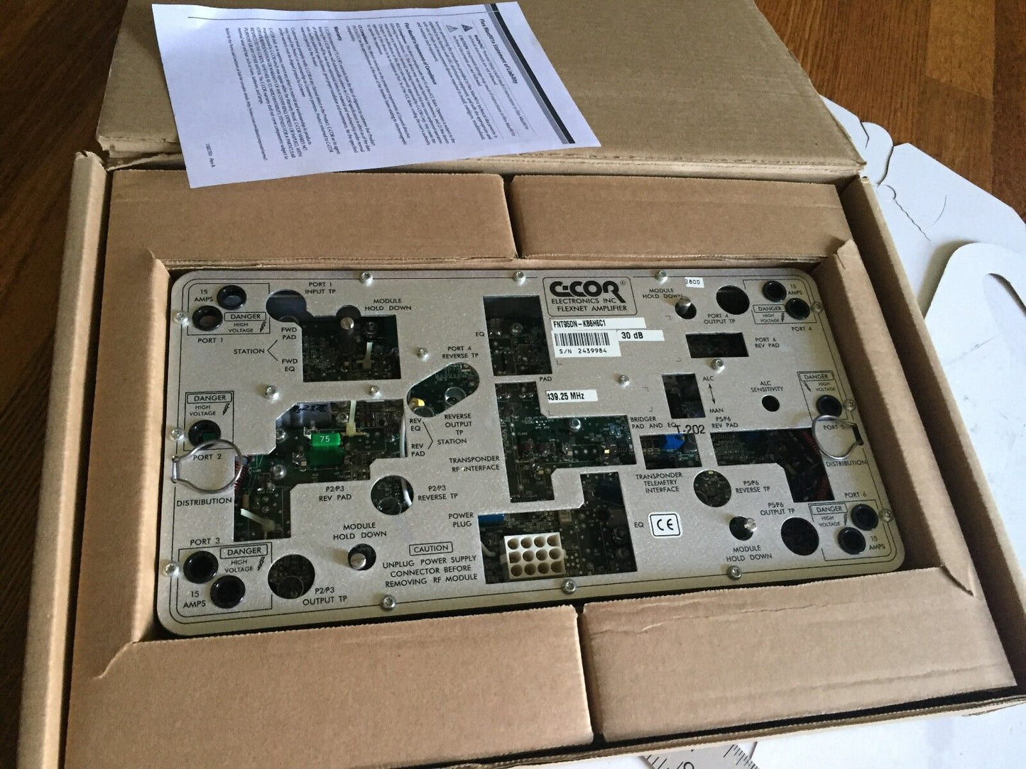 New C-Cor Fnt95dn-Kb6h6c1 Flenet Amplifier 15Amp 30Db 439.25Mhz,Ek