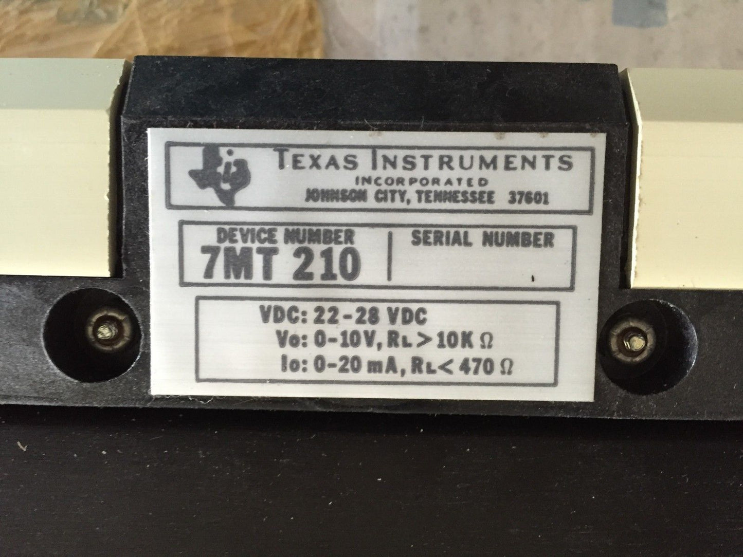 New Texas 7Mt210 Analog Output Siemens Module 28Vdc 200Va 4Channel,St