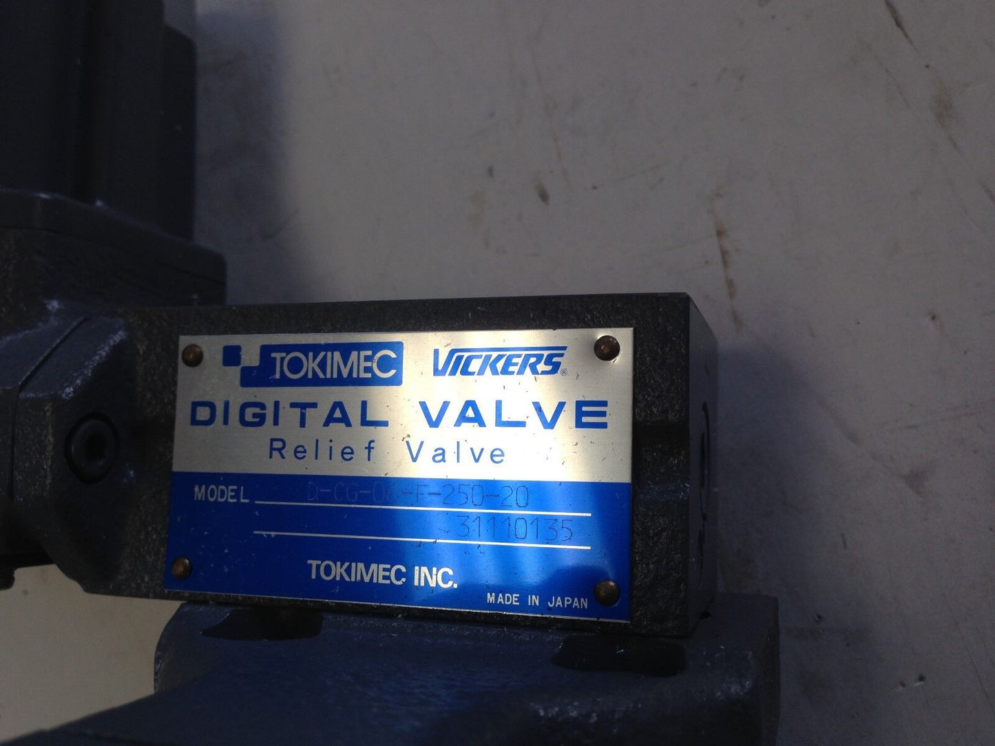 New Tokimec Vickers D-Cg-06-F-250-20 Hydraulic Digital Relief Valve 3110135,De