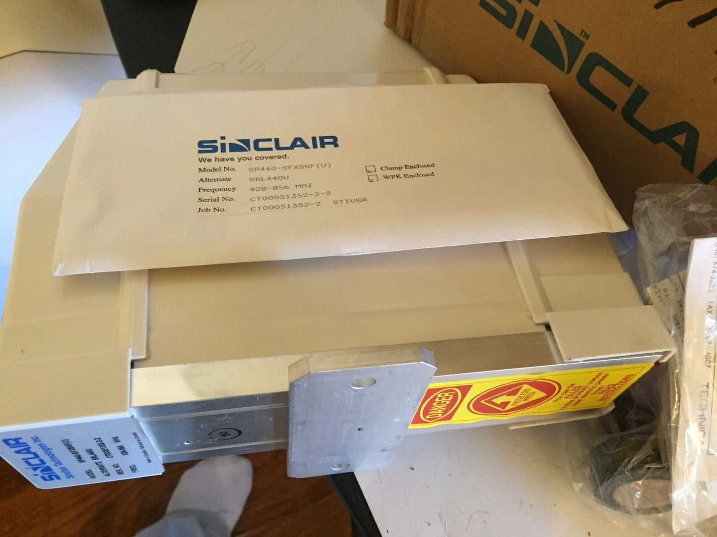 New Sinclair Sp440-Sfxsnf(U) Directional Antenna 6Dbd Gain 956Mhz,Srl440u,Cy