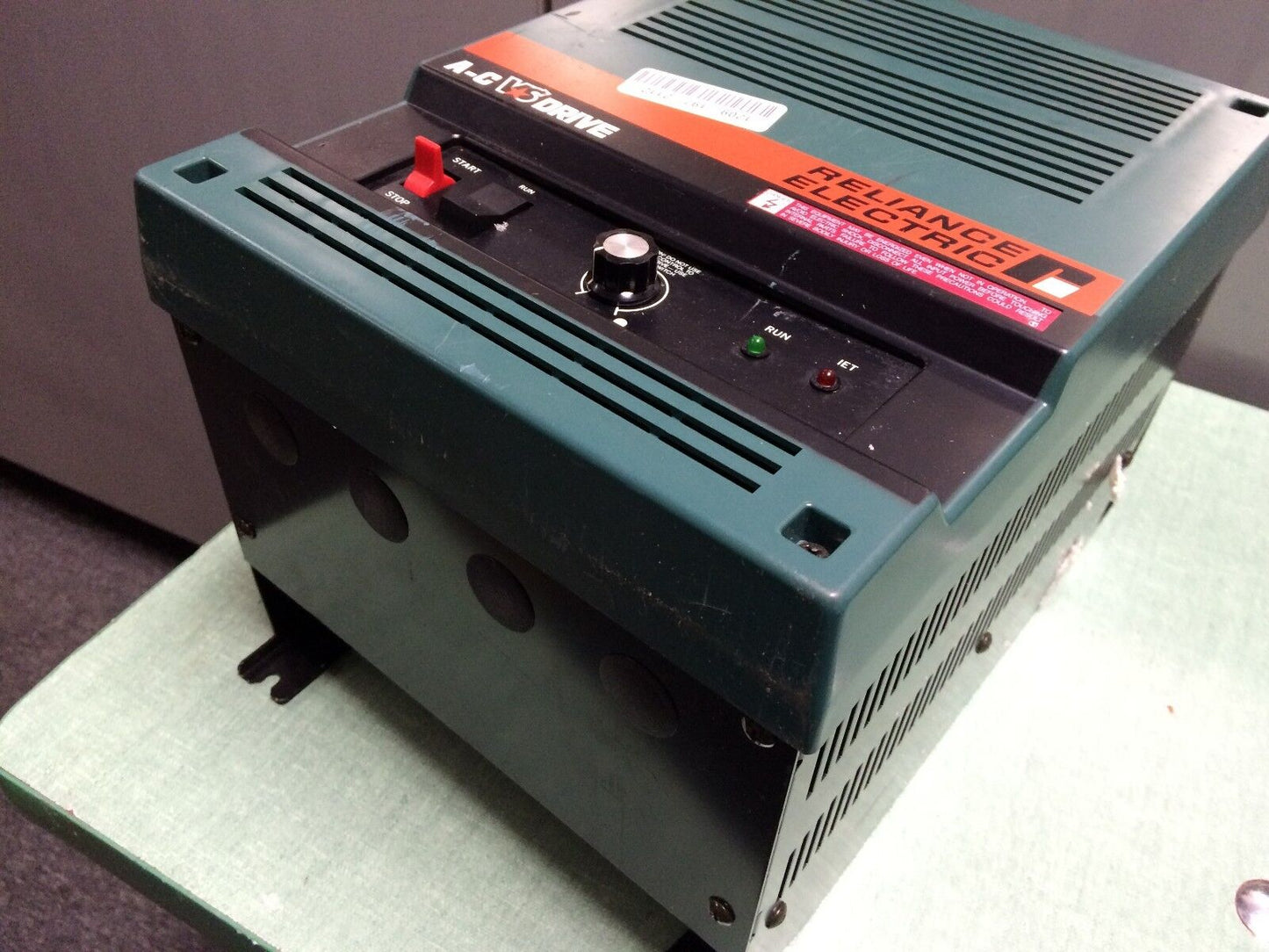 Reliance Electric Gp-1200 Ac V*S Drive,2Hp,1Ac4102u,Gp-1200,Ev