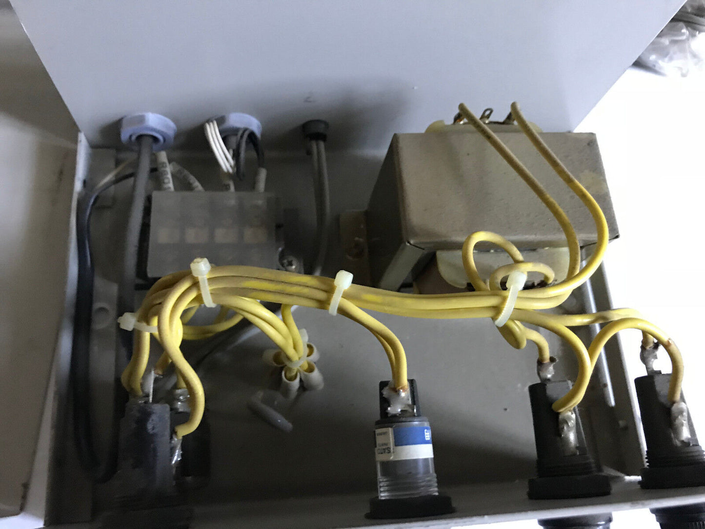 Kanetec Kr-T101-6/24 Rectifier Dc Power For Electromagnetic Holder,Ax